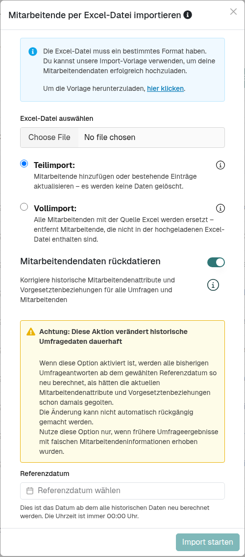 Abschnitt „Mitarbeitendendaten rückdatieren" mit aktiviertem Schalter, gelbem Warnhinweis und dem Feld „Referenzdatum"